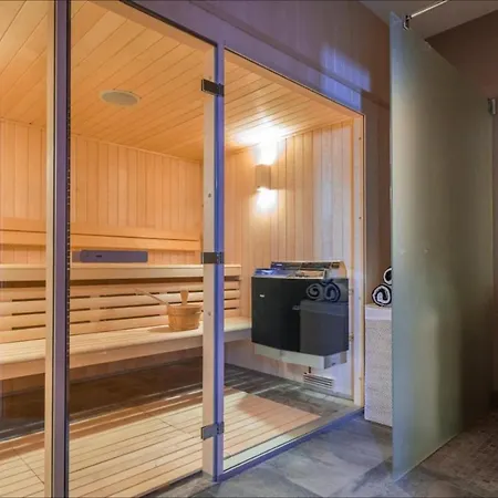 Hébergement de vacances Maison-de-vacances M Projecteur-cinéma Et Sauna *